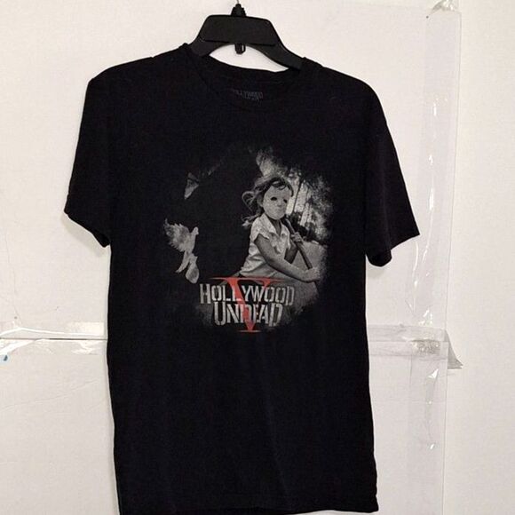 Hollywood Undead Band Tour Shirt Horror Gothic Vampire Creepy Rap Music Size S - Picture 1 of 8
